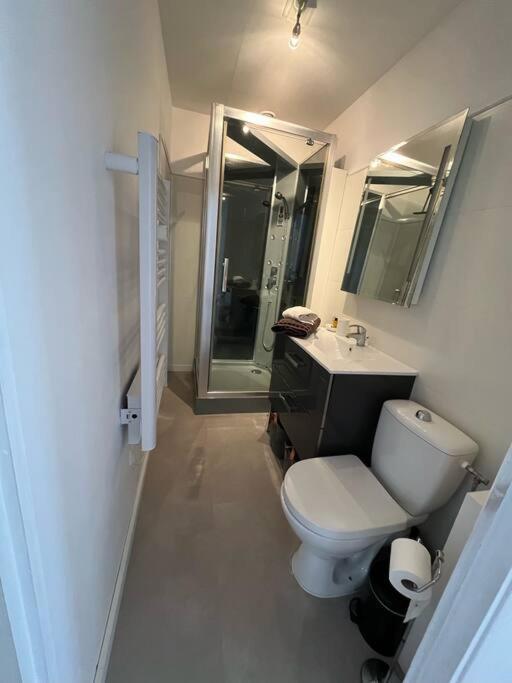 Petite Maison Cosy En Campagne Neuilly  Екстериор снимка